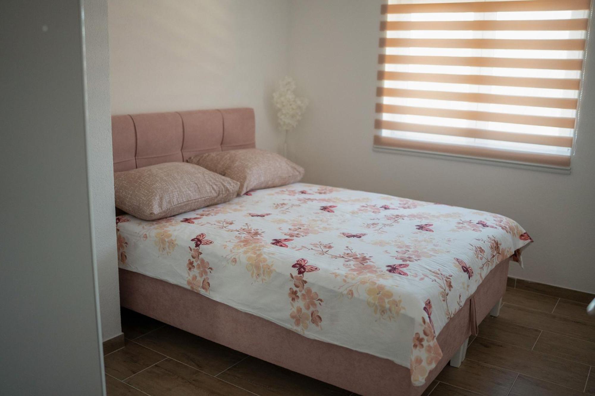 Apartmani Elegance Tuzla Exterior foto